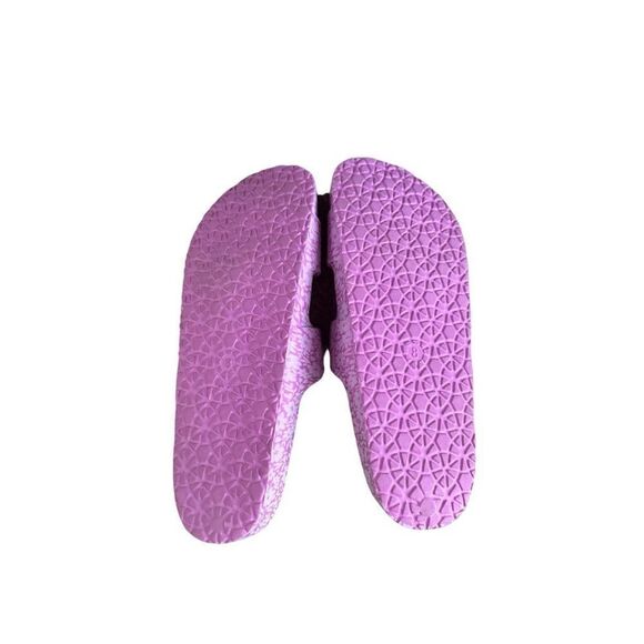 Pink and White Slides - Picture 2 of 3